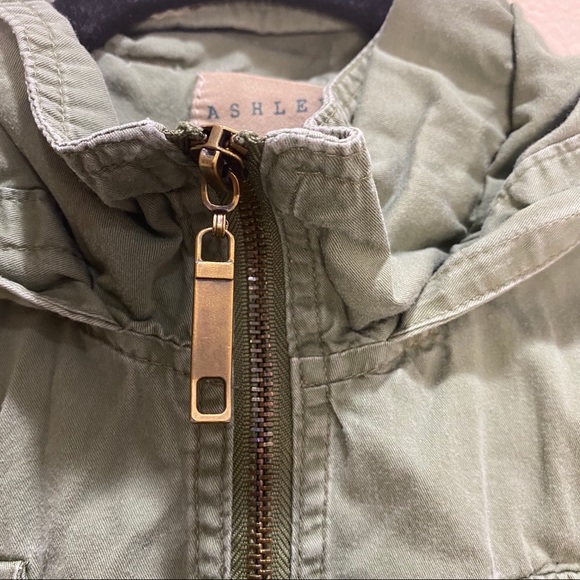 Green Utility Jacket - Picture 4 of 4